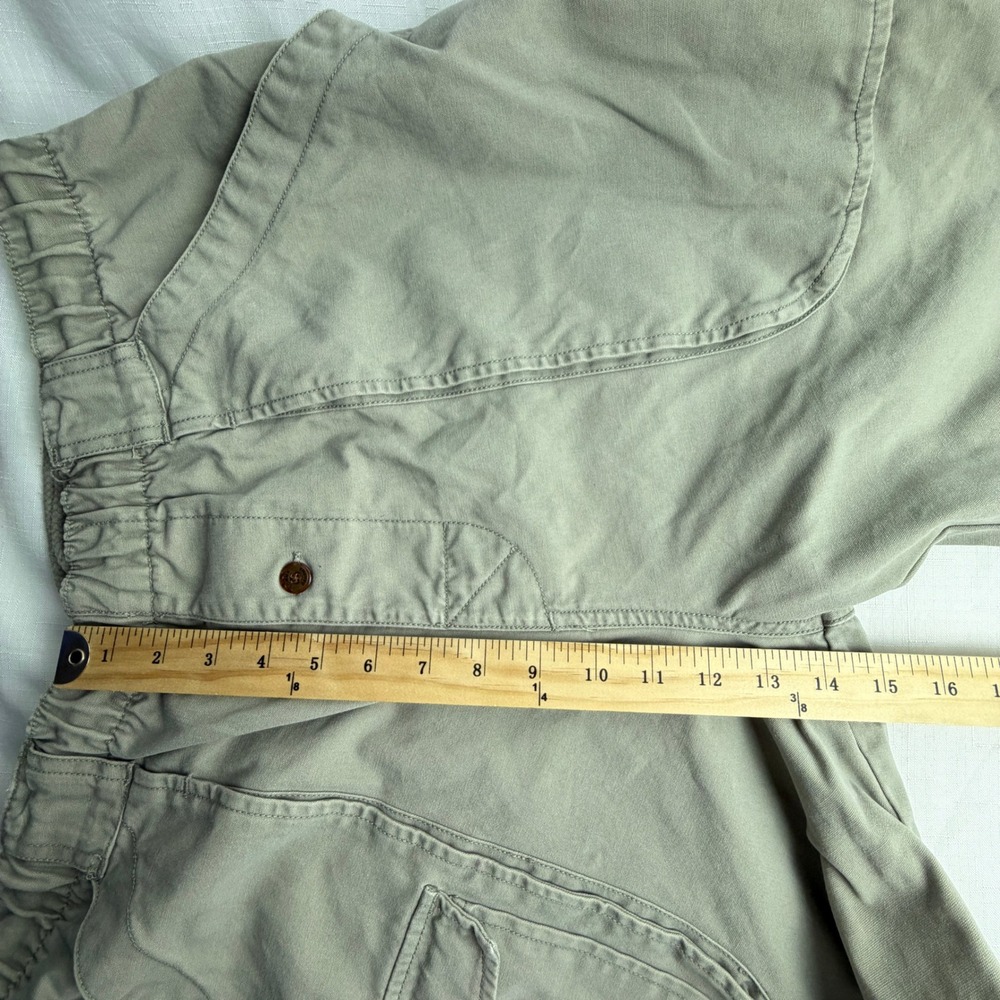 Vintage Tommy Bahama Key Largo Cargo Shorts Mens XL Sage Green Cotton Y2K - Picture 11 of 13
